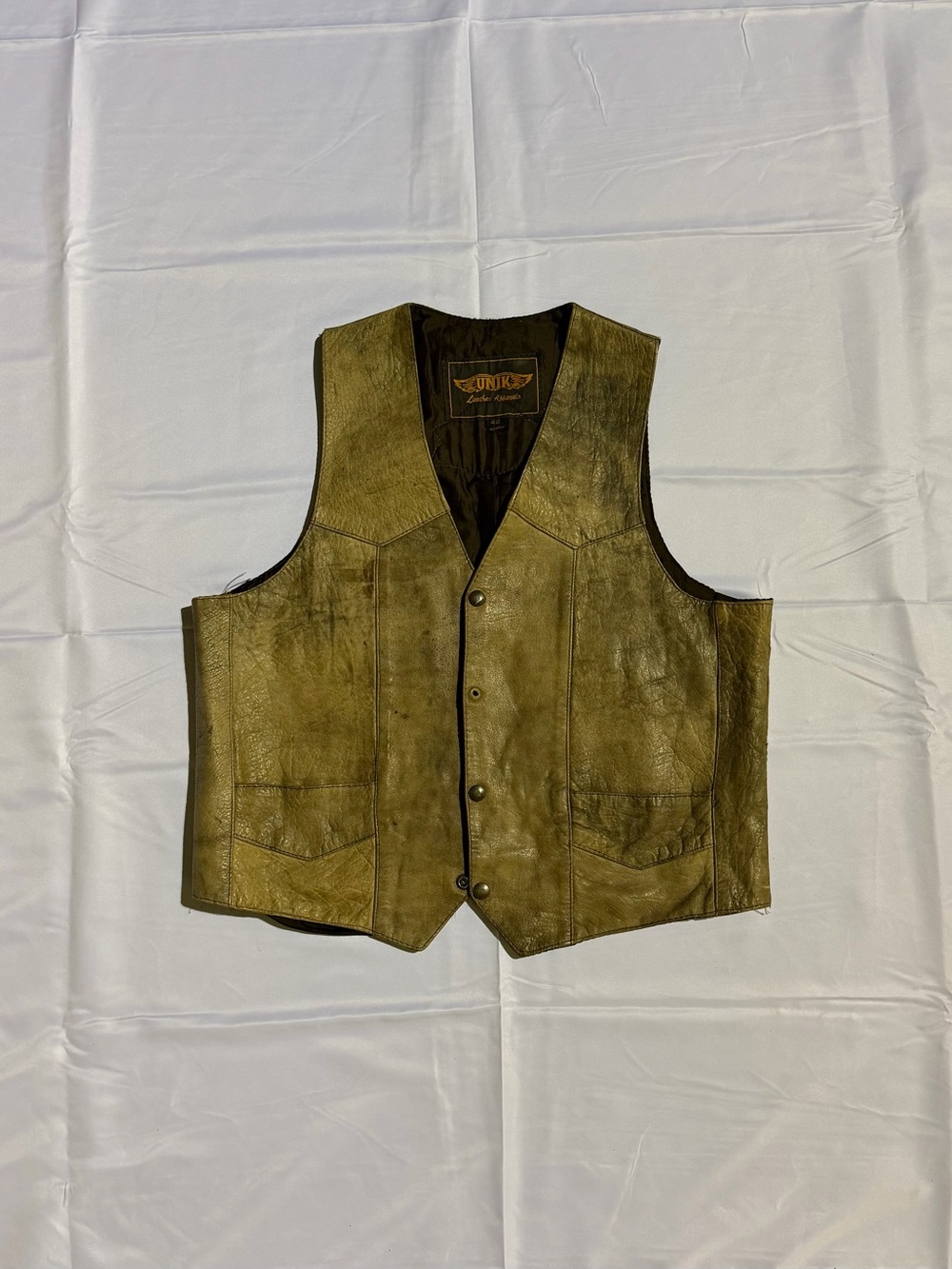 Unik Olive Green Leather Vest with Front Pockets